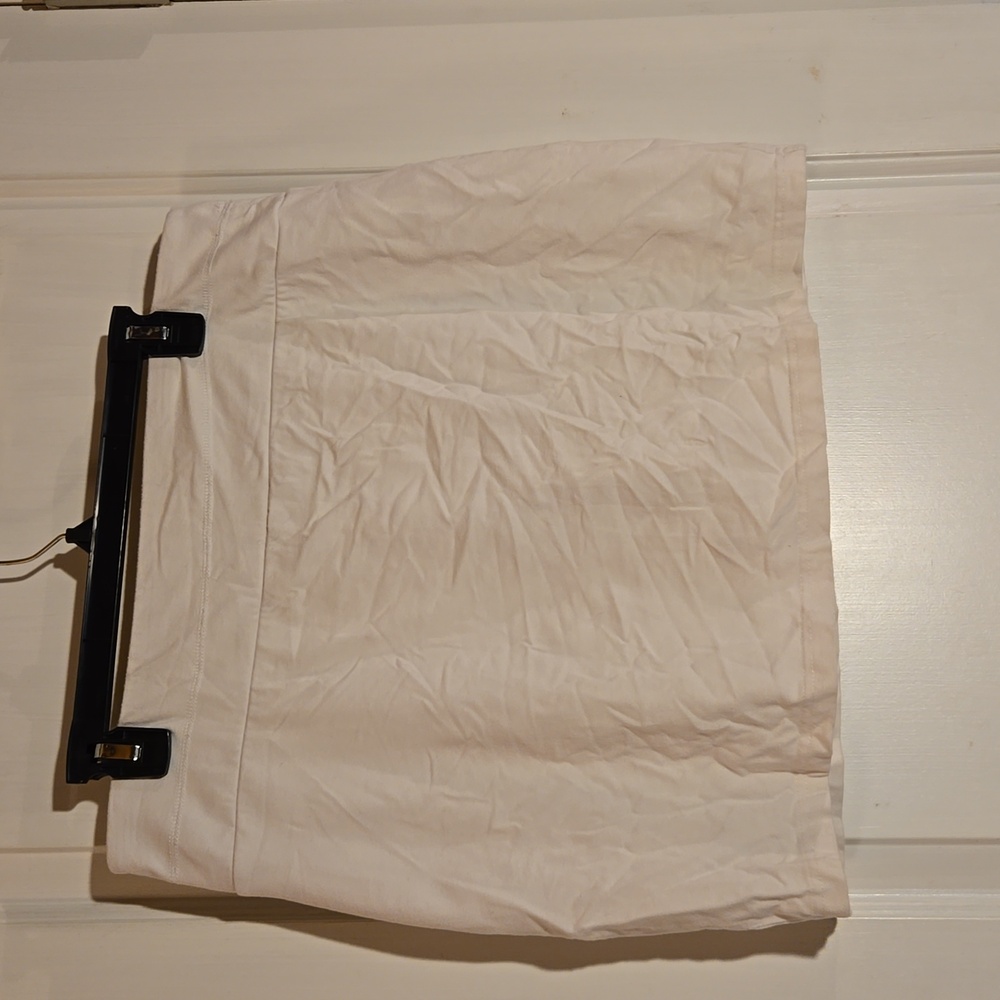 Kim rogers white skort Size PL